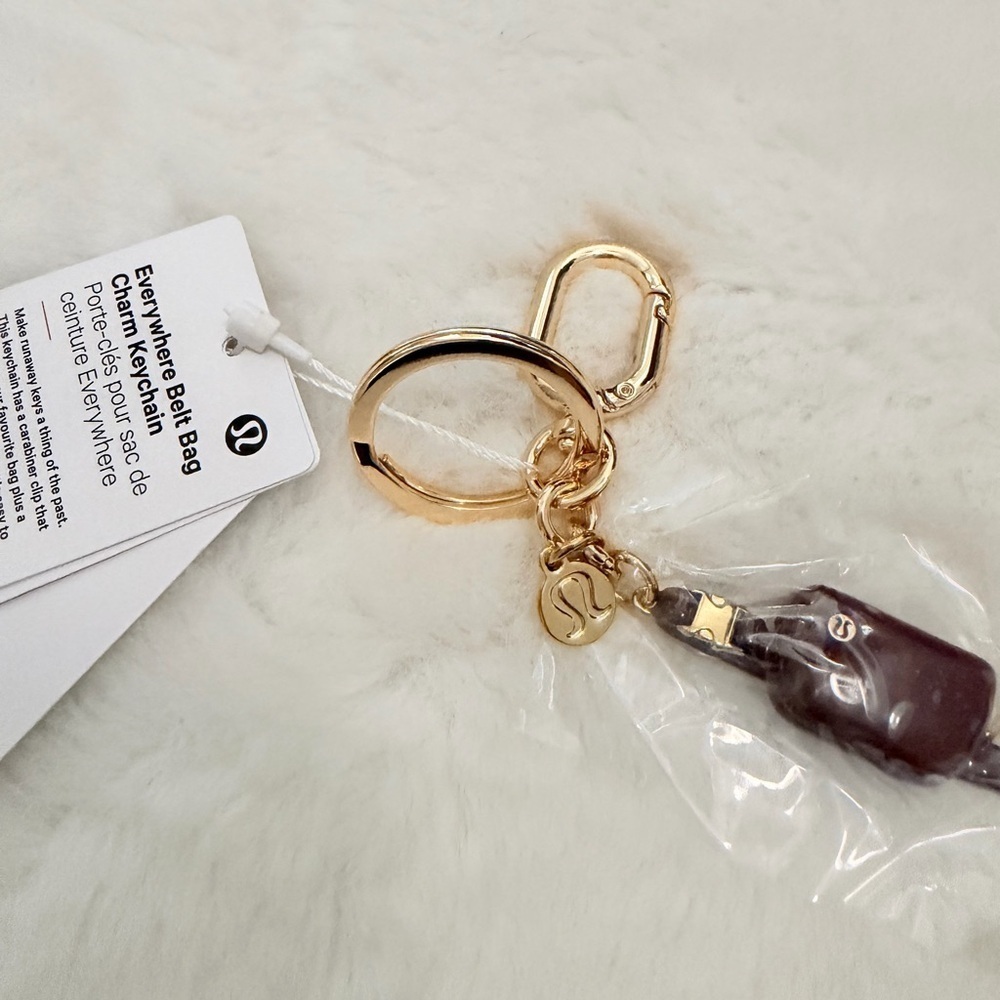 Lululemon Everywhere Belt Bag Charm Keychain - Picture 5 of 5